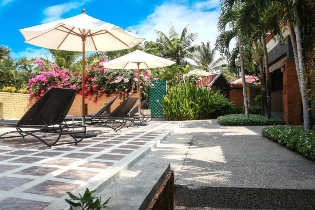 Royal Lee Resort And Spa Nai Yang Экстерьер фото