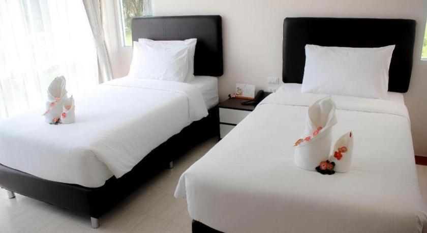Royal Lee Resort And Spa Nai Yang Экстерьер фото